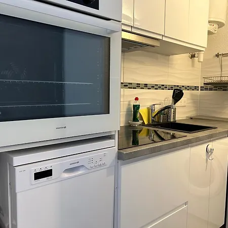 Apartament Climatise Pour 2 Pers Avec Loggia & Parking A 200m De La A Saint-cyprien - Fr-1-793-18 *