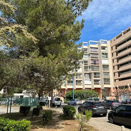Climatise Pour 2 Pers Avec Loggia & Parking A 200m De La A Saint-cyprien - Fr-1-793-18 Apartament *